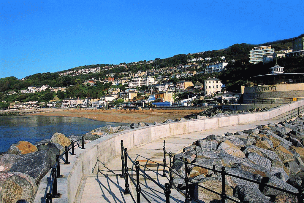 ventnor harbour 1024x685 - The Benefits of Living on the Isle of Wight